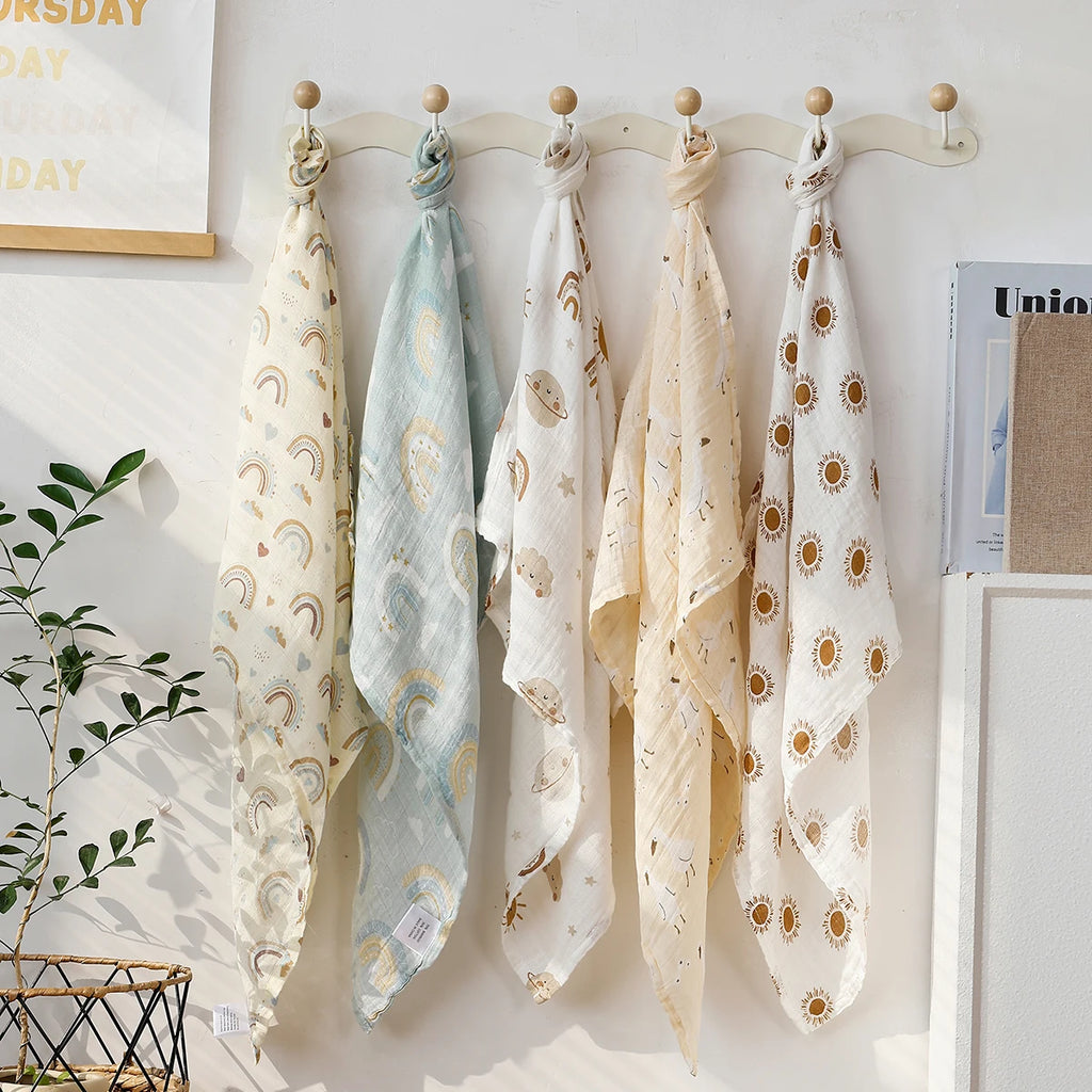 Elinfant 5pcs Gift Set Bamboo Cotton Muslin Bib Burp Cloth 100% Cotton 60*60cm 2 Layers Baby Scarf Handkerchief