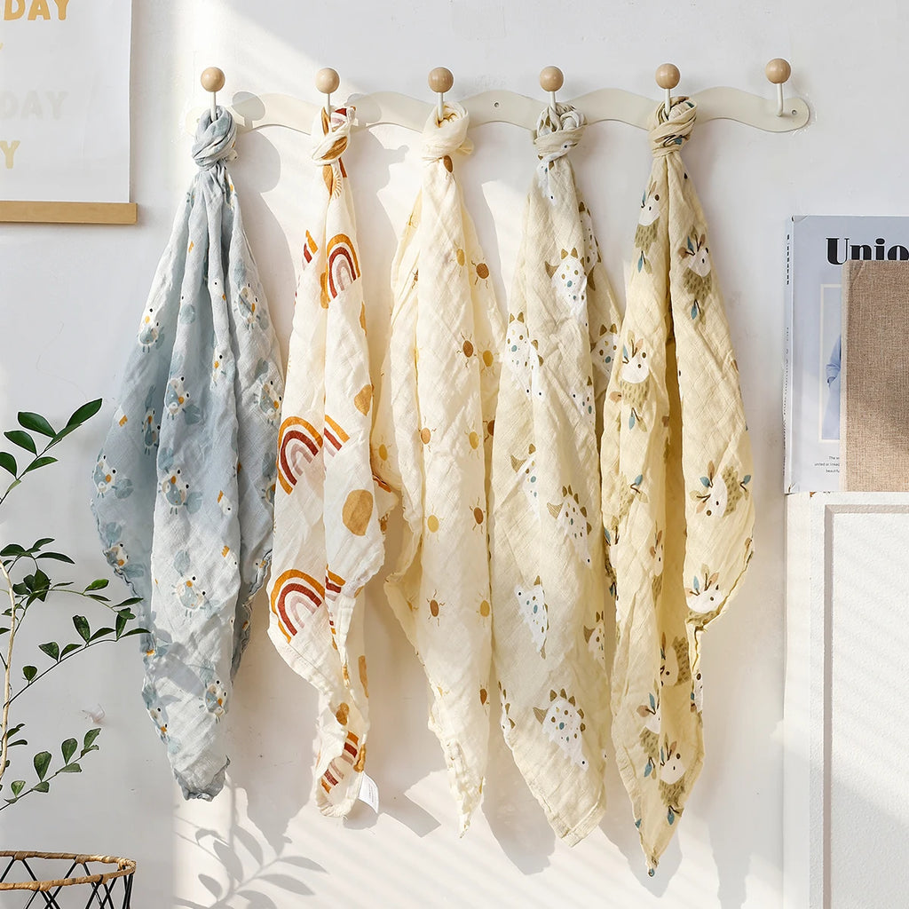 Elinfant 5pcs Gift Set Bamboo Cotton Muslin Bib Burp Cloth 100% Cotton 60*60cm 2 Layers Baby Scarf Handkerchief