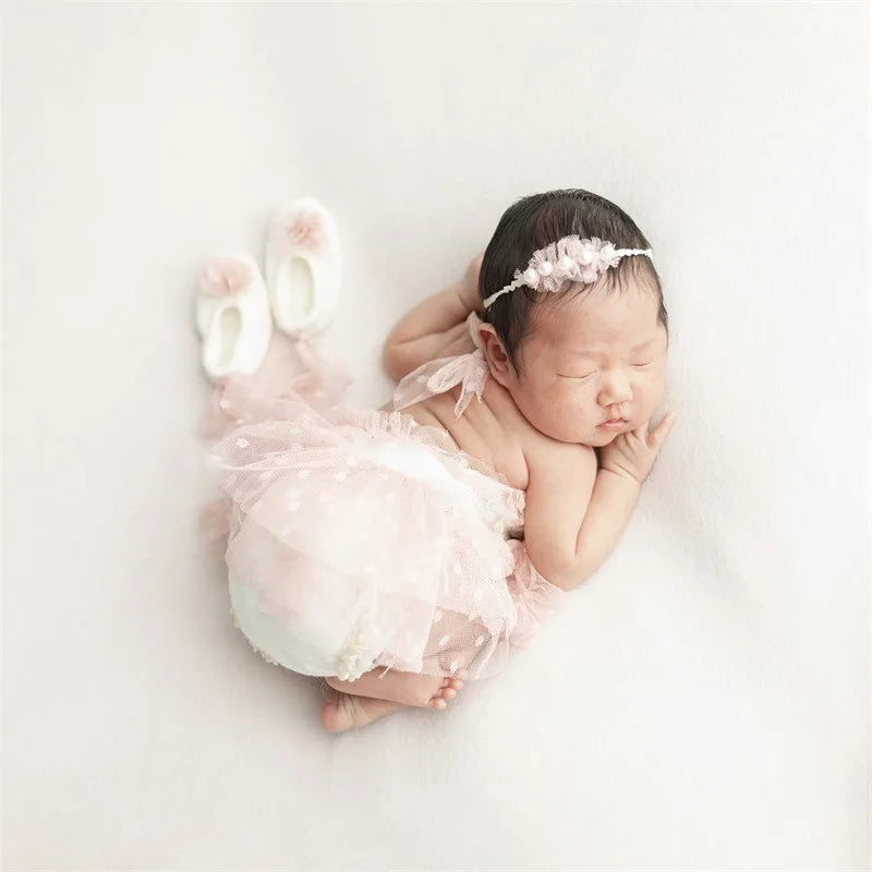 Newborn Photography Prop Swan Lace Outfit Set for Baby Photo Shoot 100 Days Studio Session