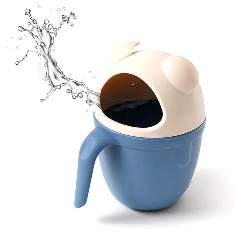 Cute Baby Shampoo Rinse Cup Baby Piggy Cartoon Bath Rinser Pail to Wash Hair and Wash Out Shampoo by Protecting Infant Eyes