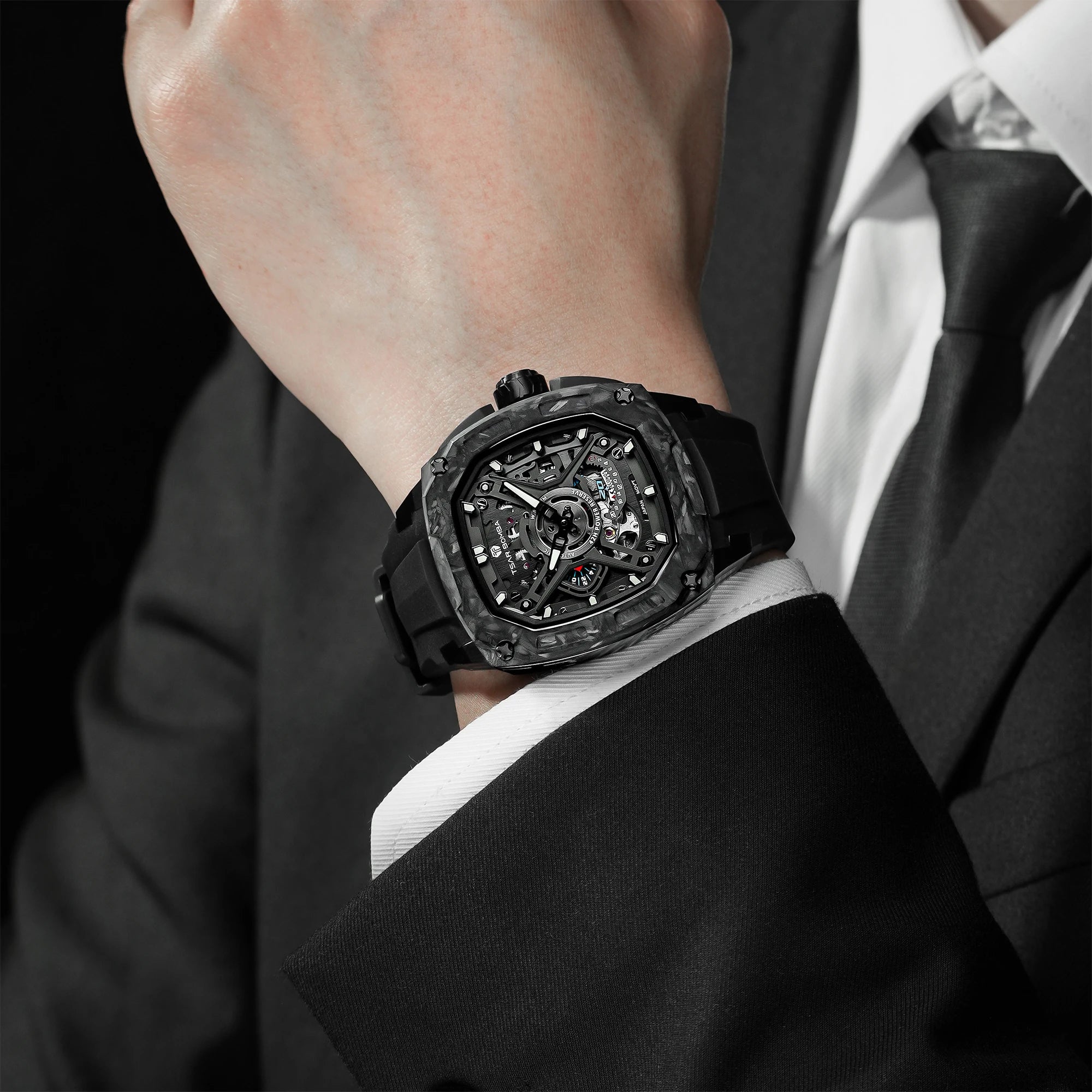 TSAR BOMBA Men's Luxury Mechanical Watch, Carbon Fiber Case, Luminous, 5ATM Waterproof, Viton Strap, Ideal Gift for Men