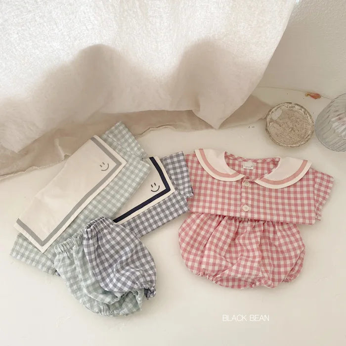 Infants and Toddlers Refreshing Plaid Academy Style Short-Sleeved Bread Pants Set, Newborn Summer Lapel Set