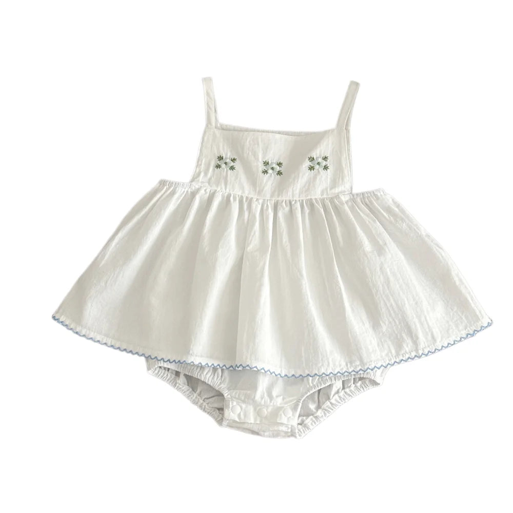 2026 New Summer Pastorale Style Baby Set Green Floral Embroidery Strap Top White Bloomers 2Pcs Clothes Toddler Girls Soft Outfit