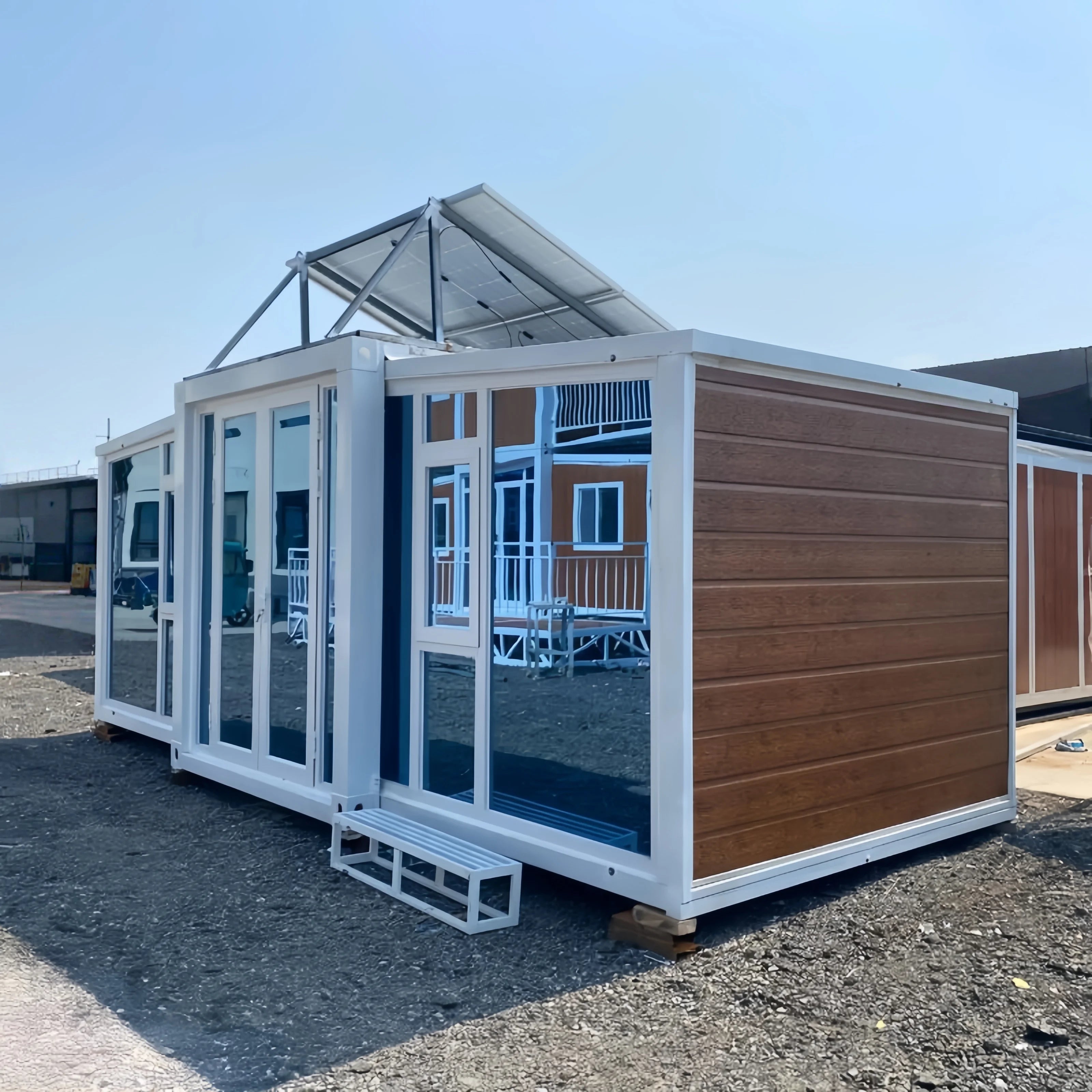 Chinese Factory Prefabricated Foldable Luxury Modular House Portable Container House